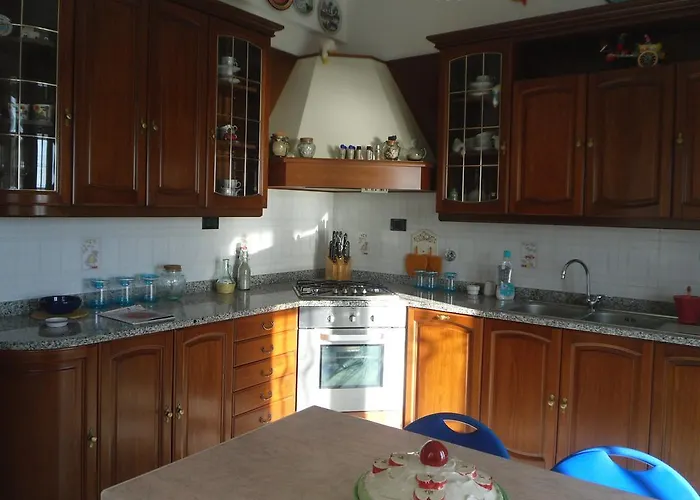 Sarina House Ocean View Лаванья